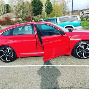 Meet your Posher, Tommy